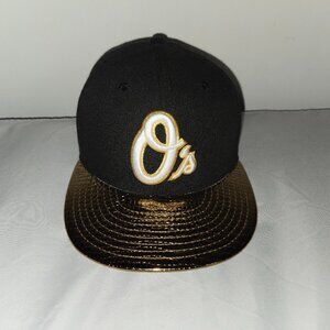 Baltimore Orioles Fitted Hat - Black/gold snake skin